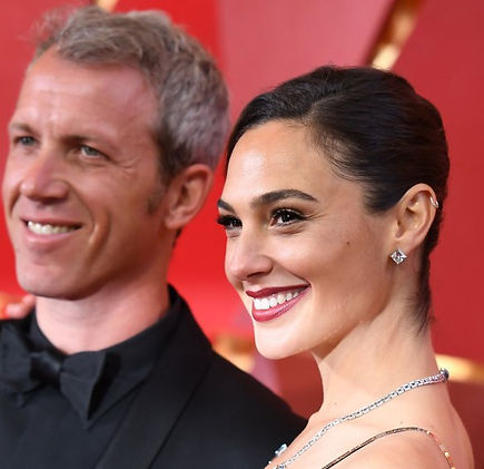gal-gadot-had-a-hand-in-one-of-his-biggest-projects-1579026373.jpg