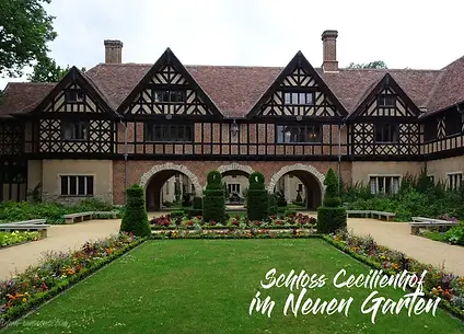 Schloss-Cecilienhof-Potsdam.webp