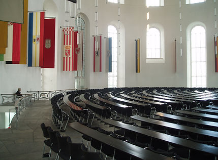 Paulskirche-innen.jpg