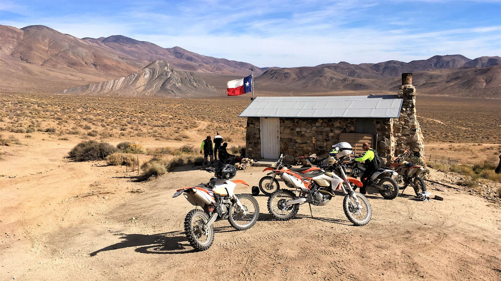 Striped Butte, Geologist's Cabin - Dirt-Bike, Enduro