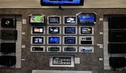 SOUND ROOM HEAD UNITS