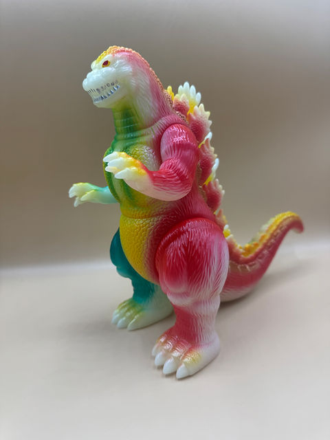 キャラクティクス ビオランテ 蓄光/ゴジラ/ソフビ charactics GID