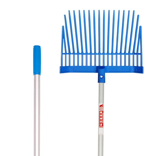 BEDDING ( SHAVINGS) FORK Hoofing Around Horse