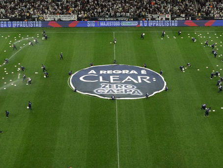 A Estratégia da Clear: Além do Digital, a Força das Experiências Presenciais