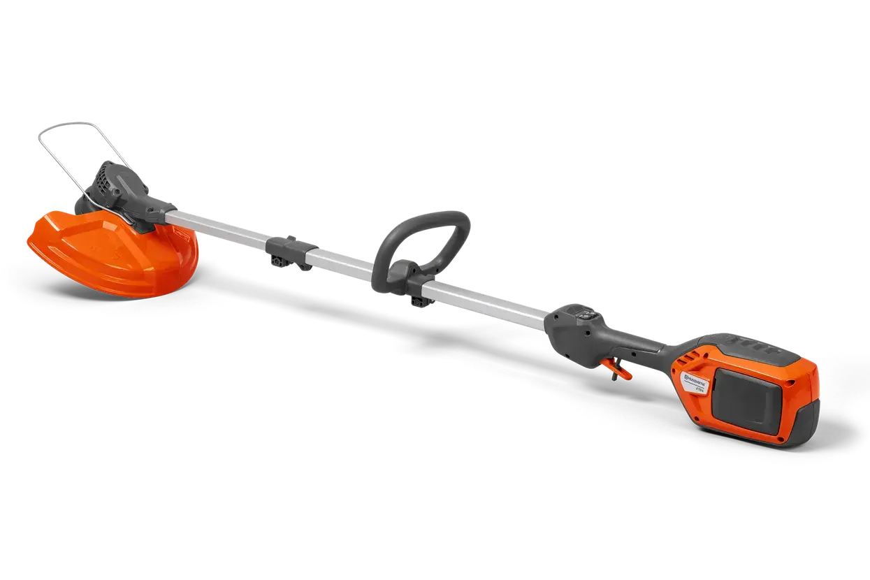 HUSQVARNA 215iL with battery and charger