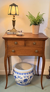 queen ann oak table