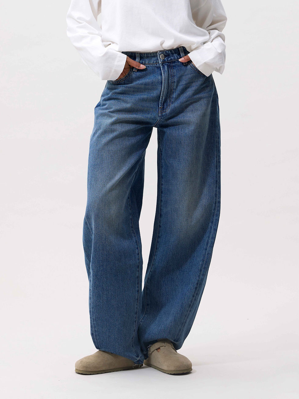 Thumbnail: Super barrel fit jeans - Catwalk Junkie 