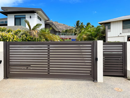 Wood-Grain Aluminum: The Look of Timber Without the Rot Risk