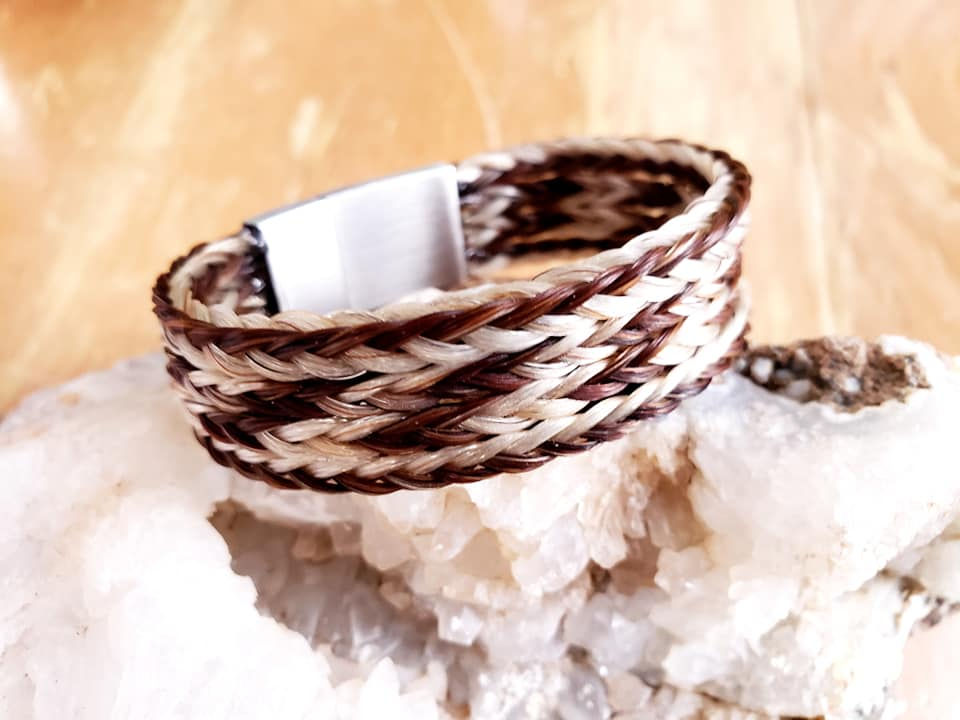 White and Brown Square Flat Bracelet