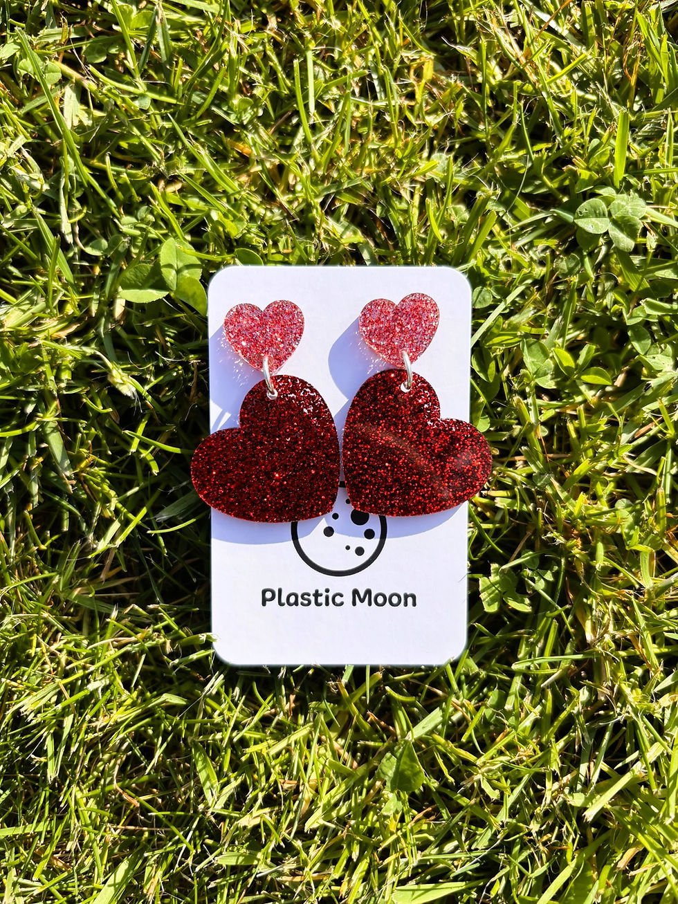 Thumbnail: Large Stud Drop Glitter Hearts