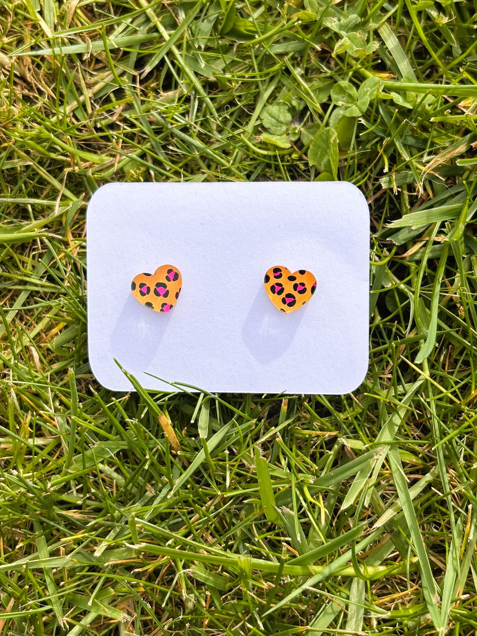 Heart Studs - Orange & Pink Leopard
