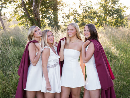 Oregon Cap+Gown Portraits