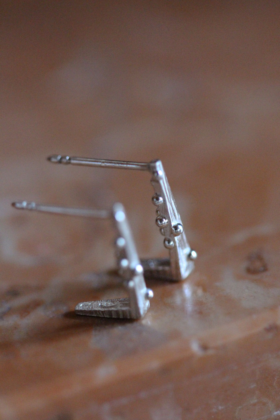 Thumbnail: the Orthós earrings