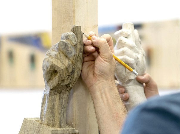 קורס פיסול בעץ