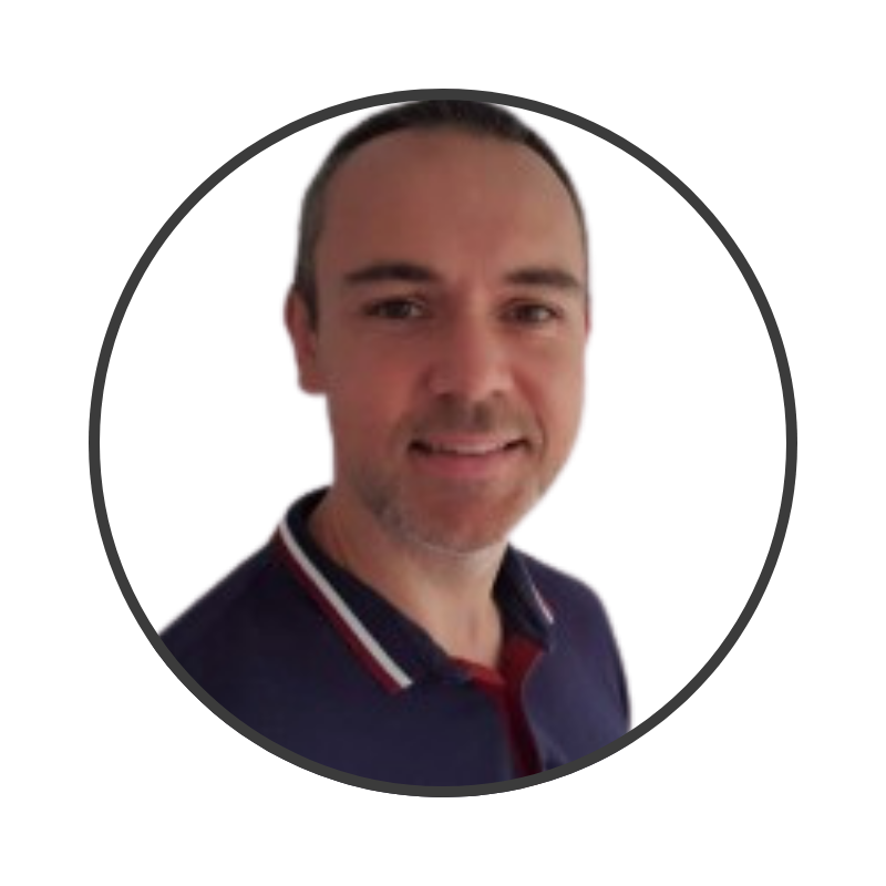 tomaslisy-avatar-blackframe-tr.png