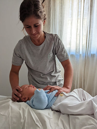Gentle pediatric osteopathy treatment for baby