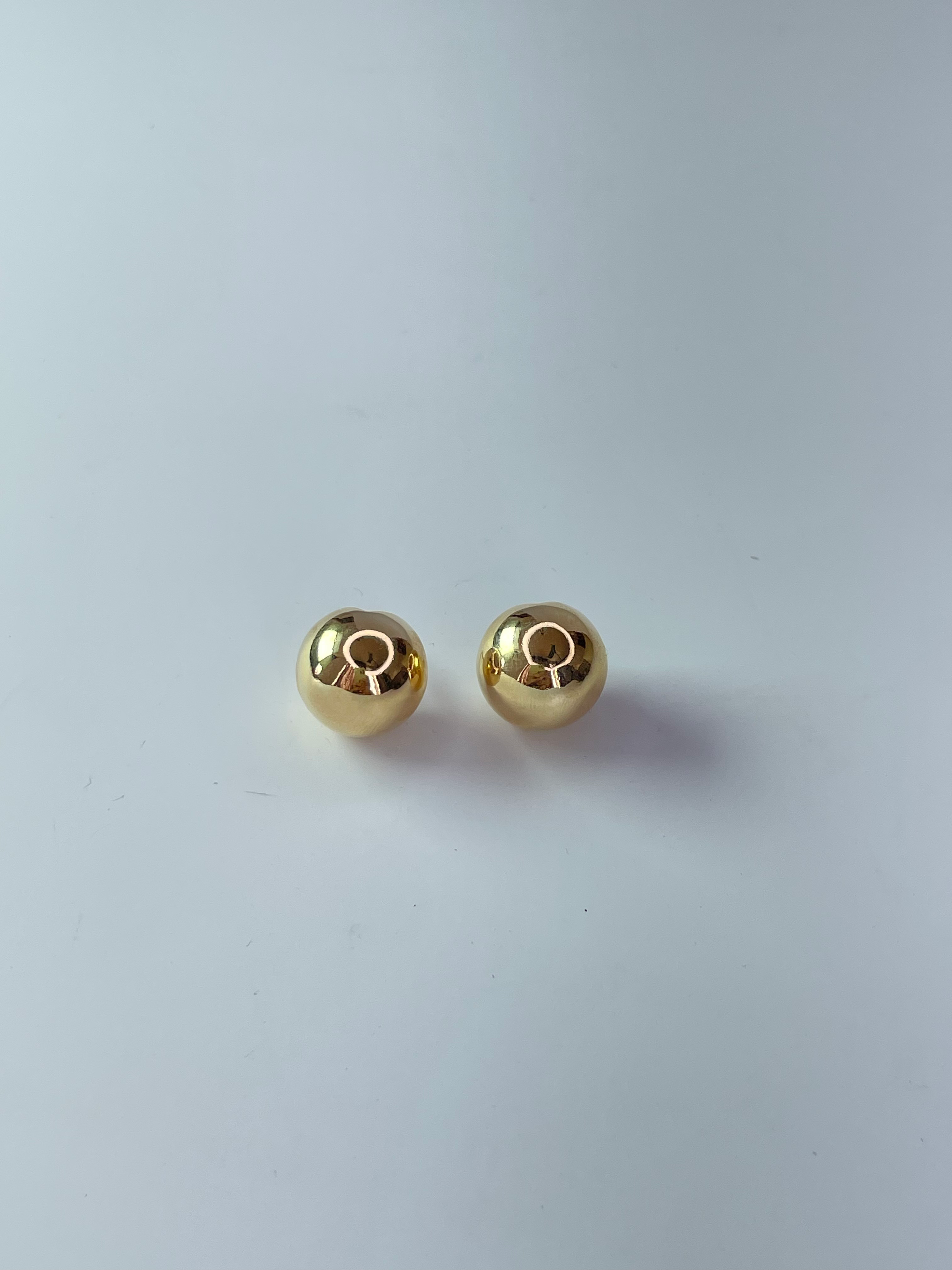 Brinco Redondo Dourado Liso