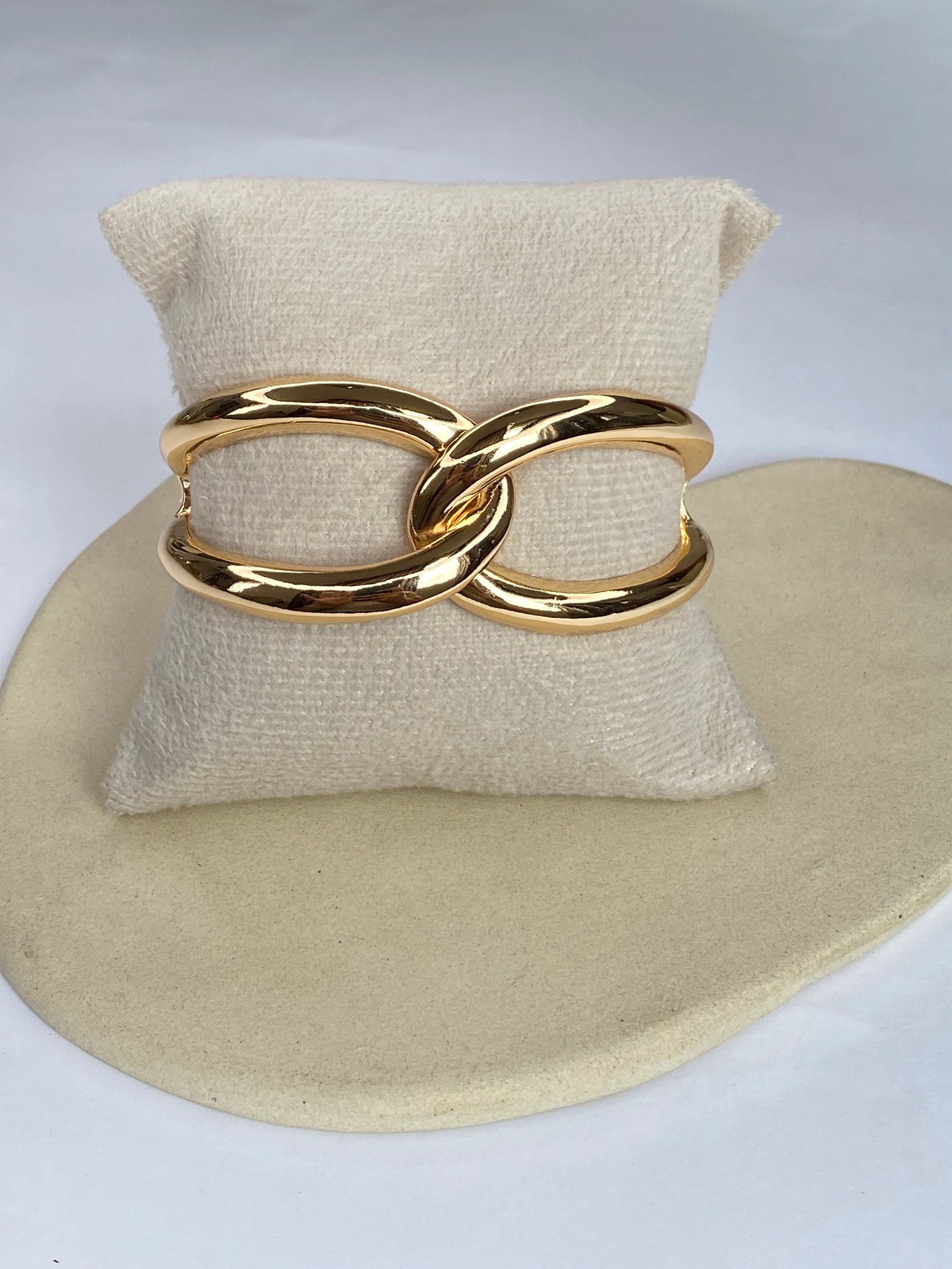 Pulseira Dourada Entrelaçada Grande