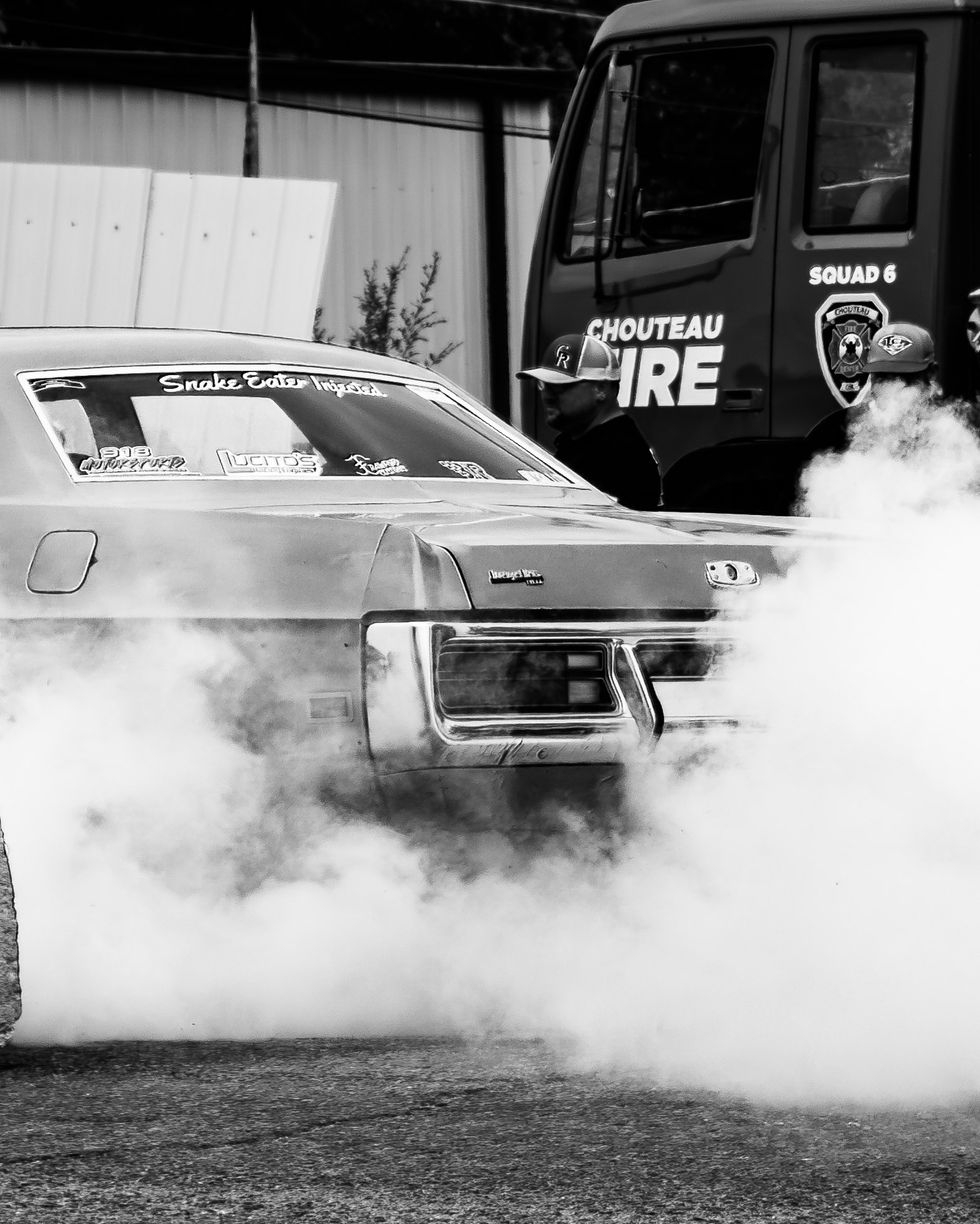 carshowbw-.jpg