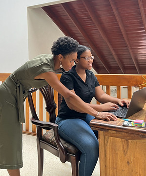 Zahra Henry, founder of ZLHCareers, helping a student