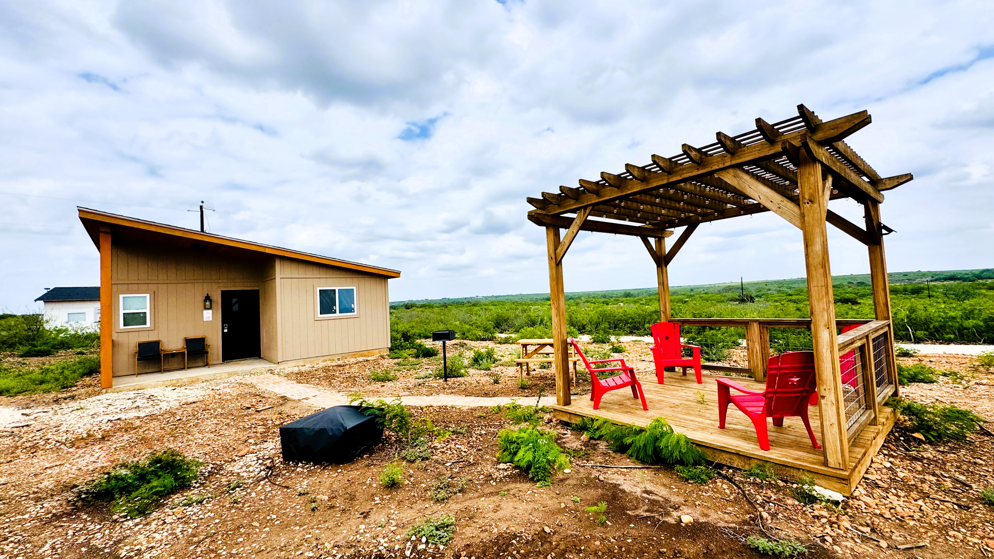 Redrock Cabin rental at 22 Eleven Resort, Devine TX