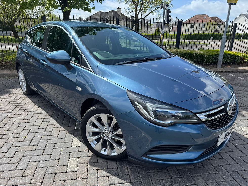 Thumbnail: 2017 (17) VAUXHALL ASTRA DESIGN 1.0 87500 MILES WITH FULL SERVICE HISTORY, 2 KEY