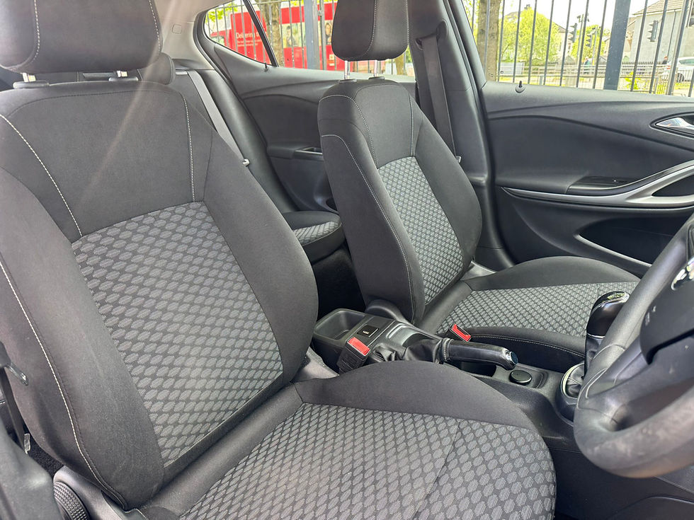 Thumbnail: 2017 (17) VAUXHALL ASTRA DESIGN 1.0 87500 MILES WITH FULL SERVICE HISTORY, 2 KEY