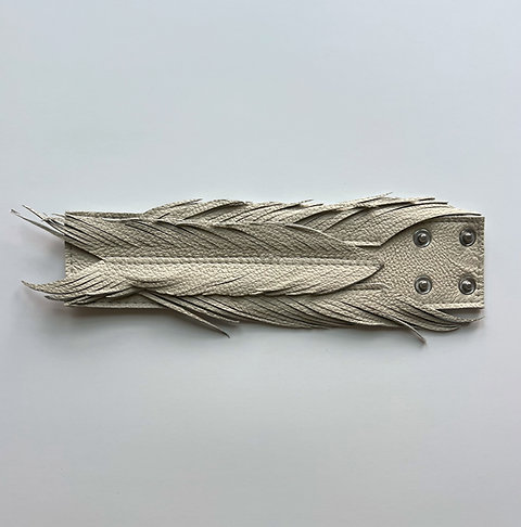 LEATHER FEATHER CUFF