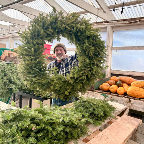 Retail Store Prays Farmers Market