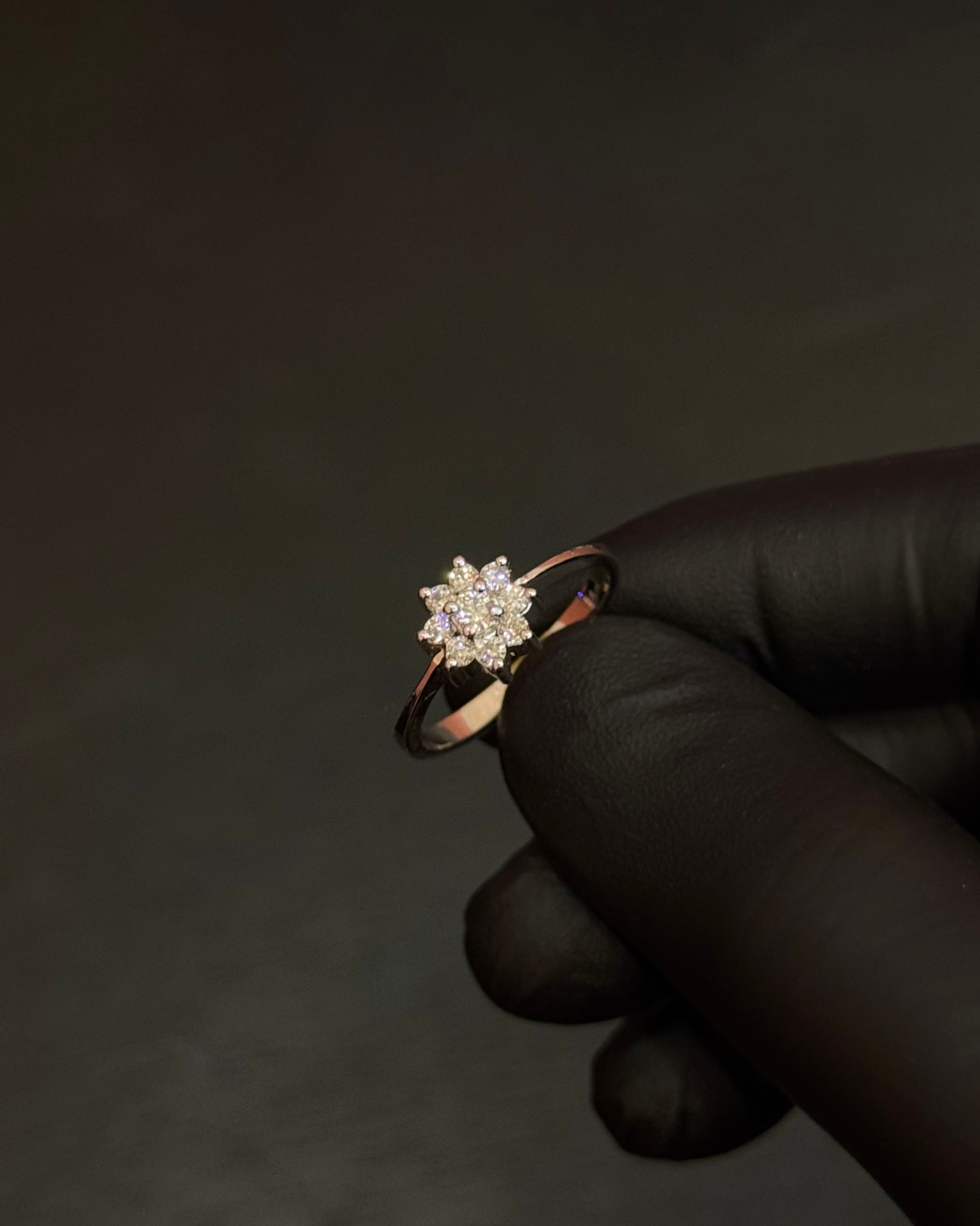 14KT White Gold Diamond Flower Engagement Ring 
