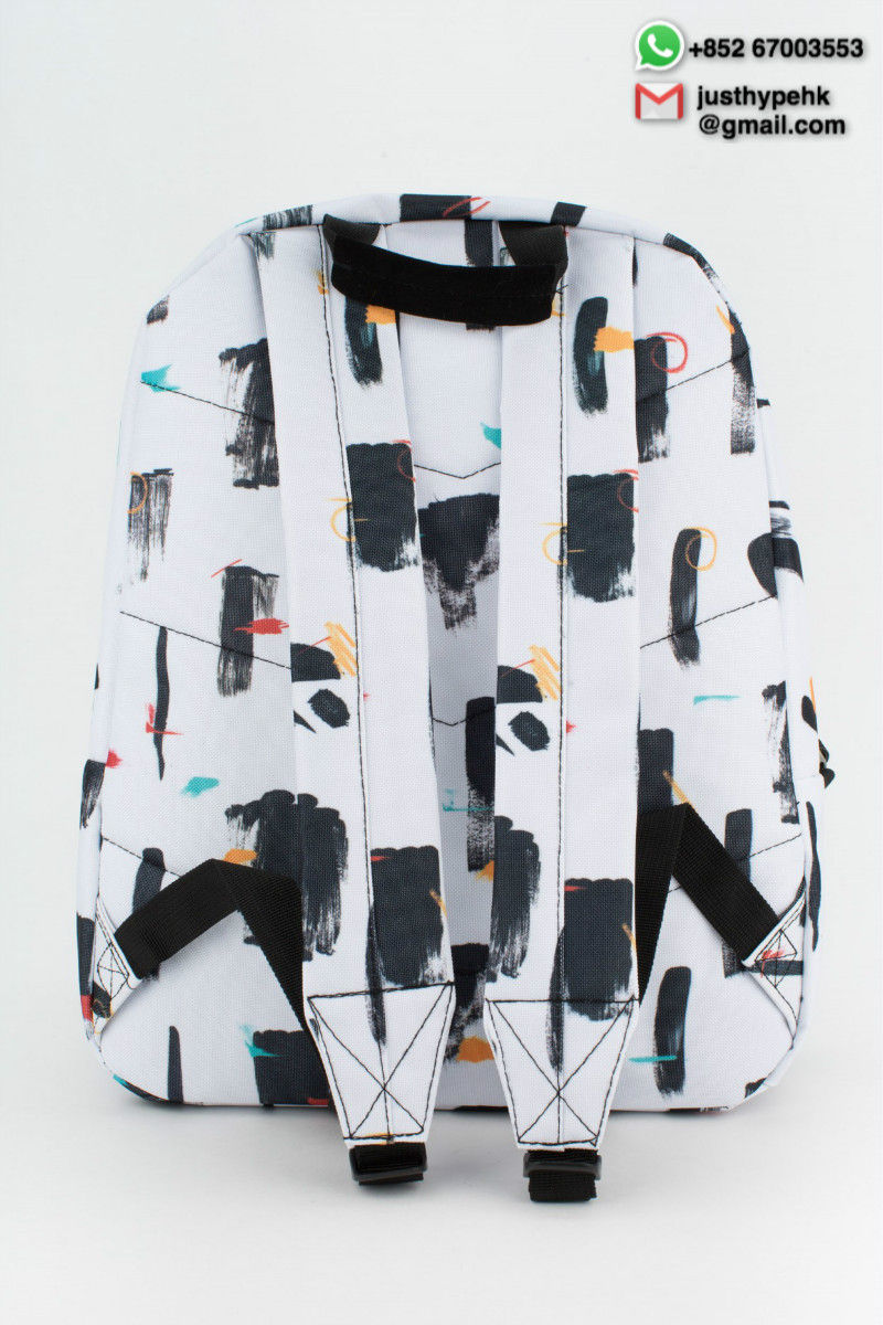 Thumbnail: 英國正品HYPE WHITE MATRIX BACKPACK 香港HYPE白色塗鴉書包背囊現貨代購