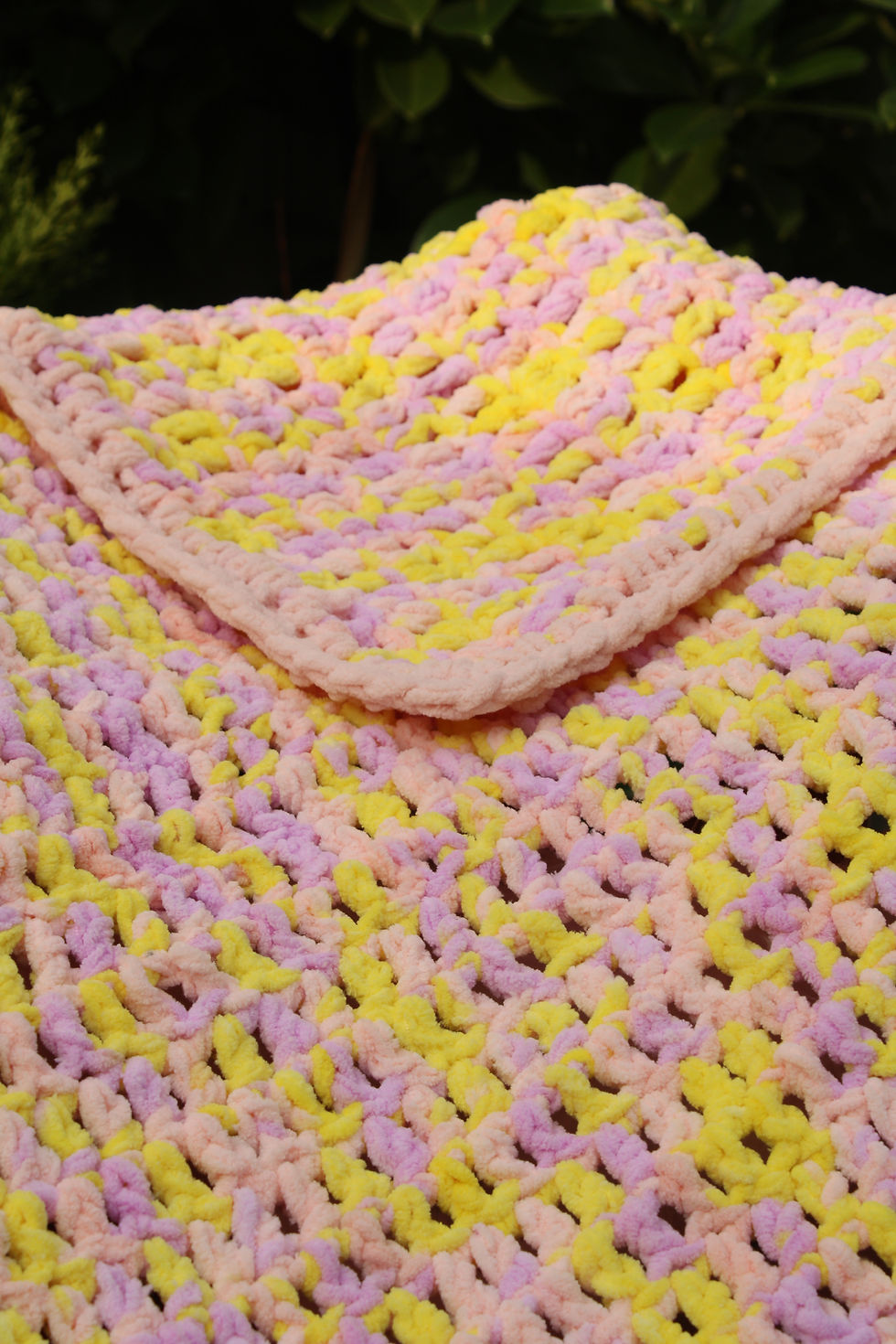 Cotton Candy Baby Banket with Peach Edging