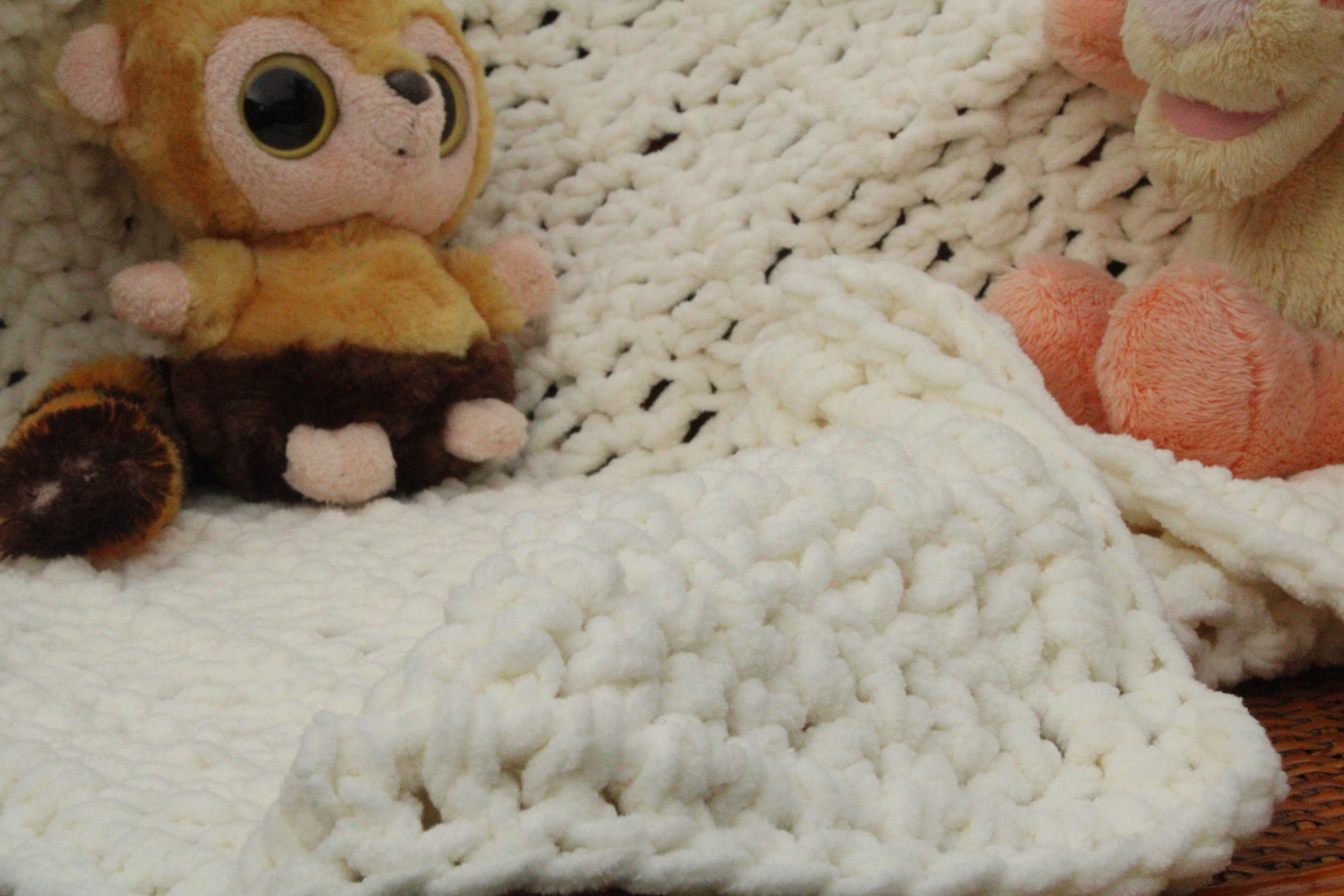 Cream Baby Banket