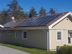 45st Trina solpaneler installerade på villa  i Rabbalshede