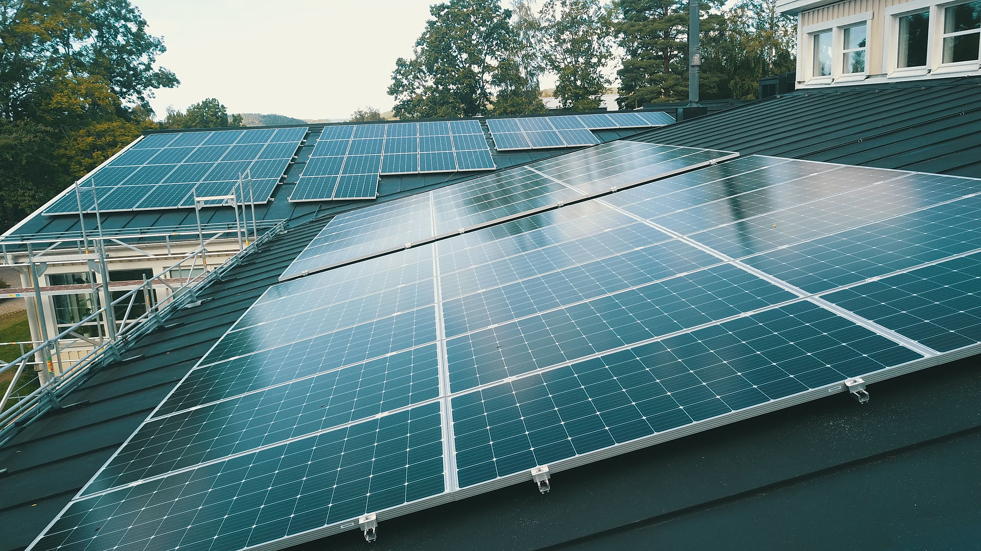 solceller på plåttak