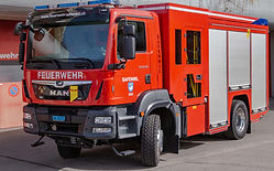 2021 TLF mit Handdruckspritze (1a).jpg