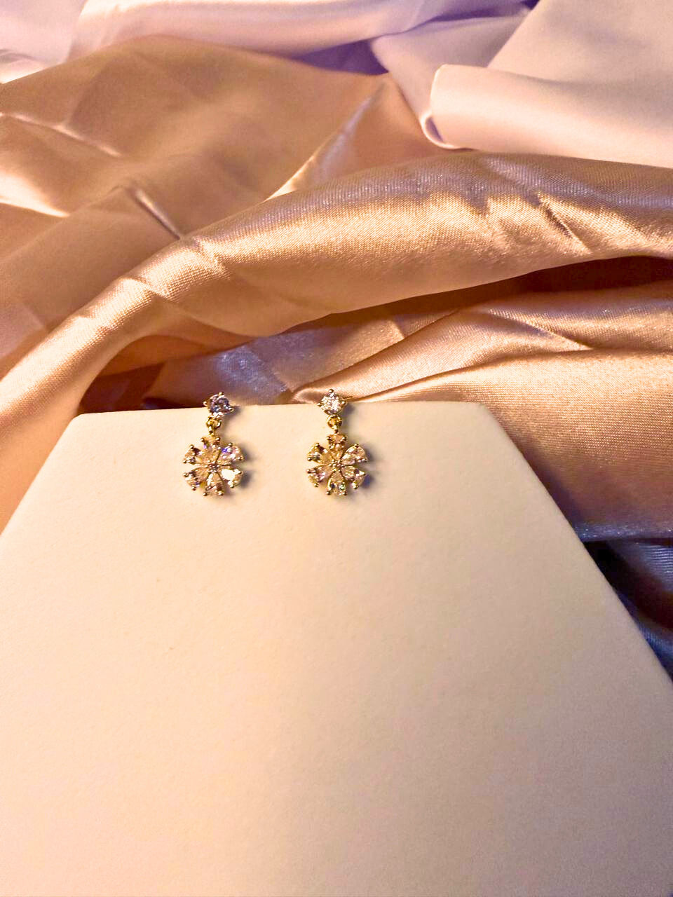 Thumbnail: Stone flower sets 