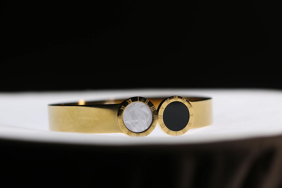 Thumbnail: Gold plated magnetic bracelet 