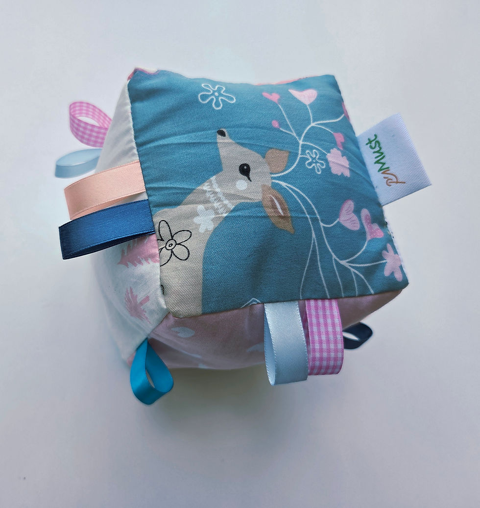 קובייה מרשרשת - במבי ולבבות