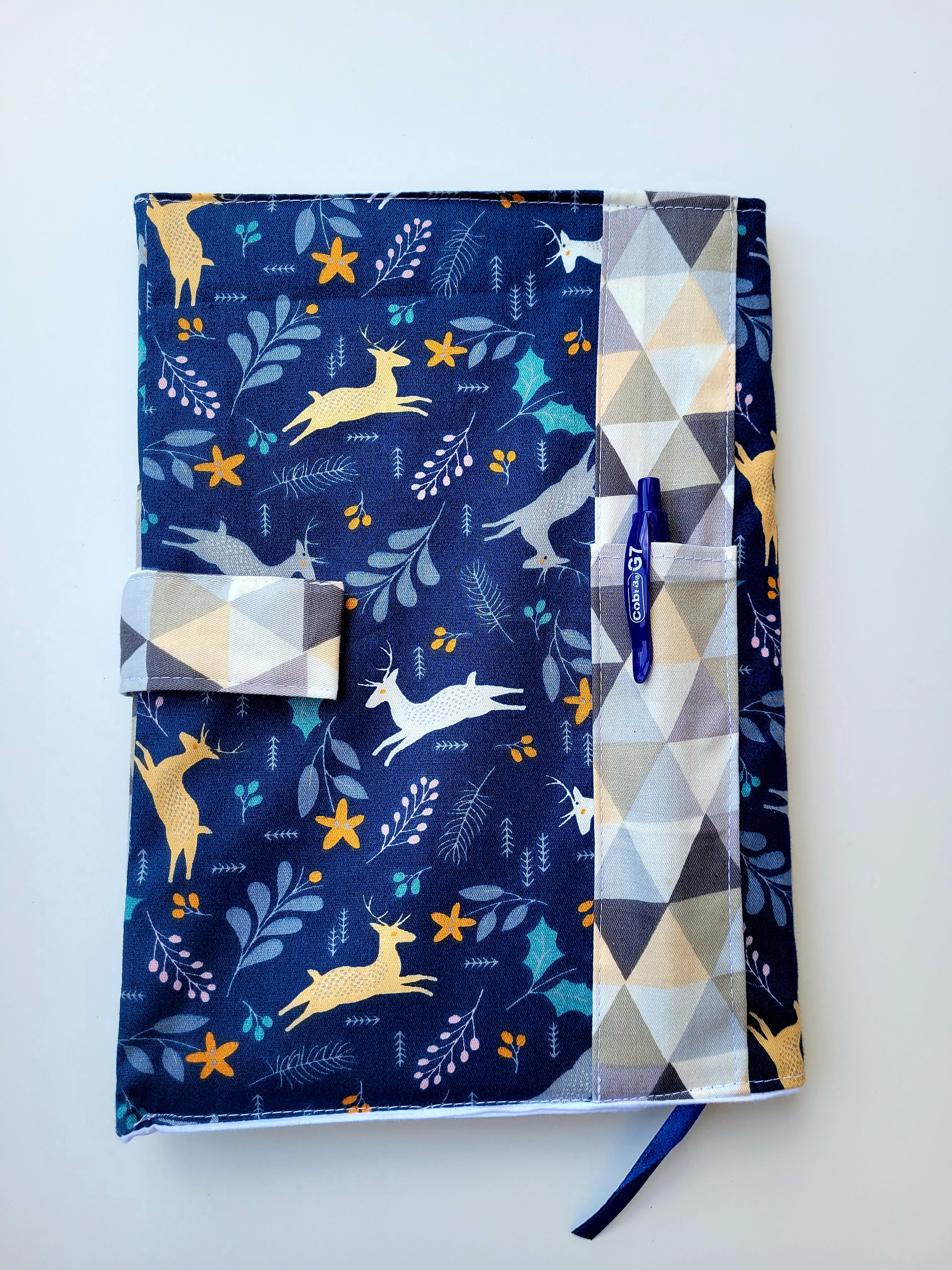 יומן - צבאים בכחול