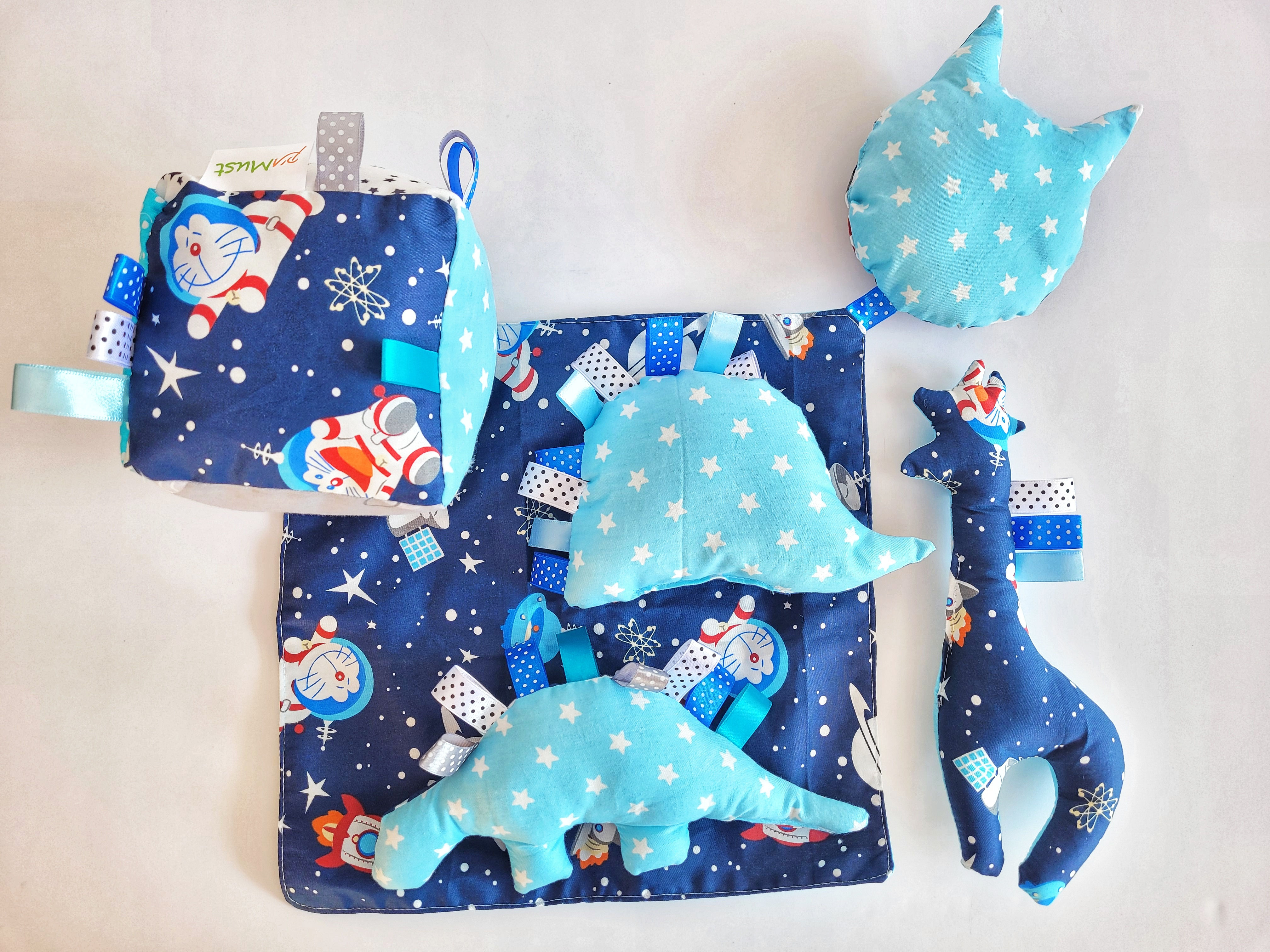 חבילת משחק חתולים בחלל - כחול תכלת