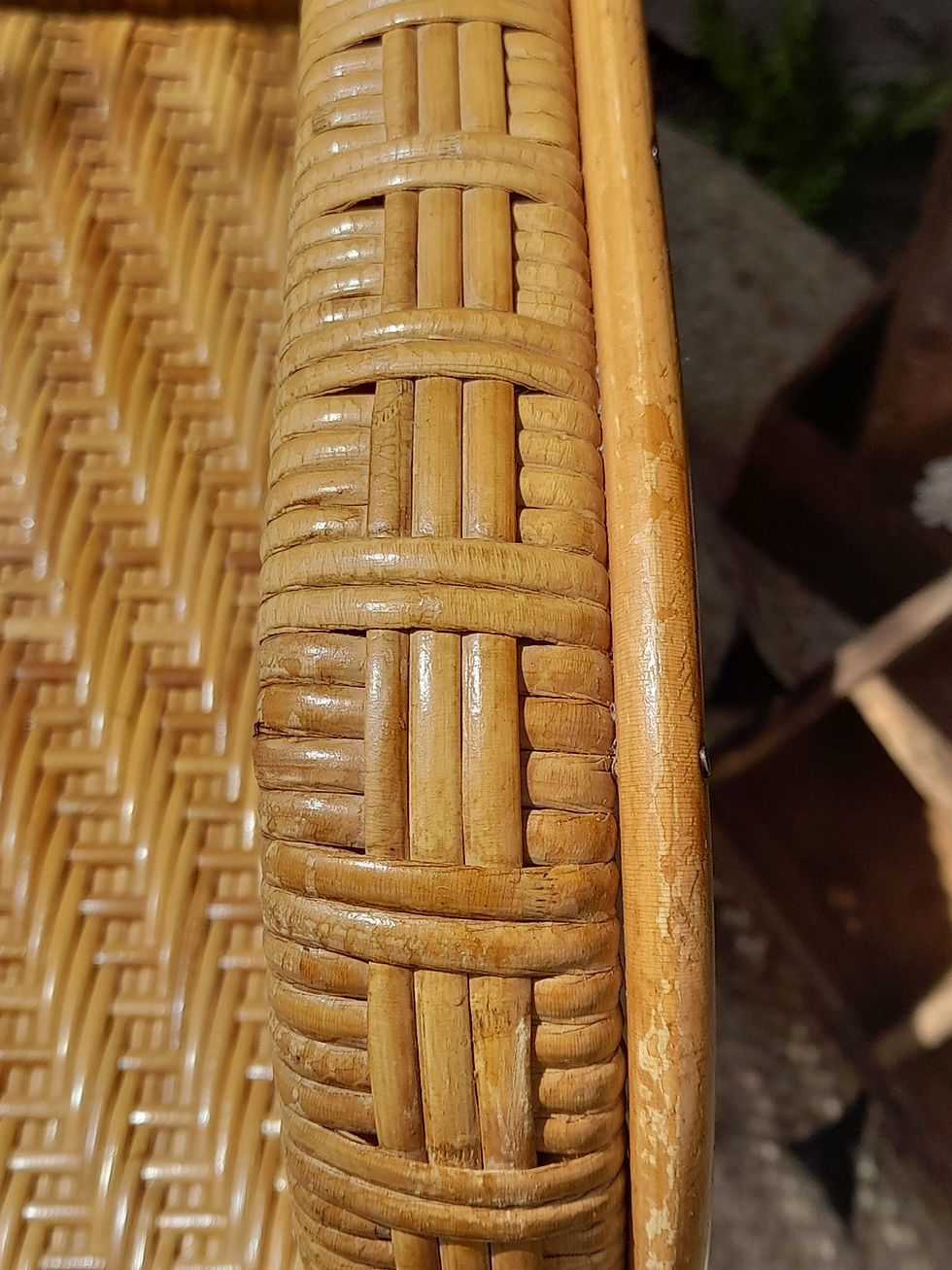 Miniature : Joli Fauteuil Ancien tout rotin