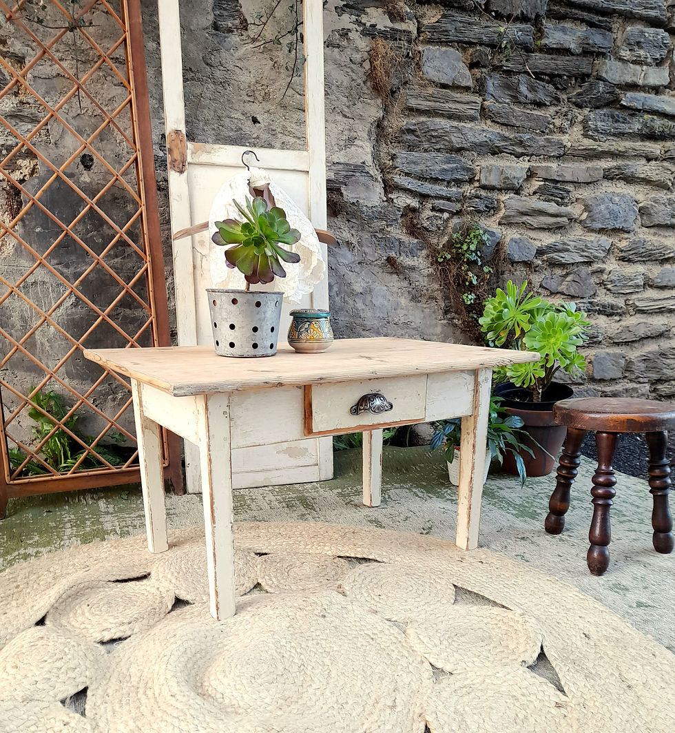 Miniature : La petite table basse