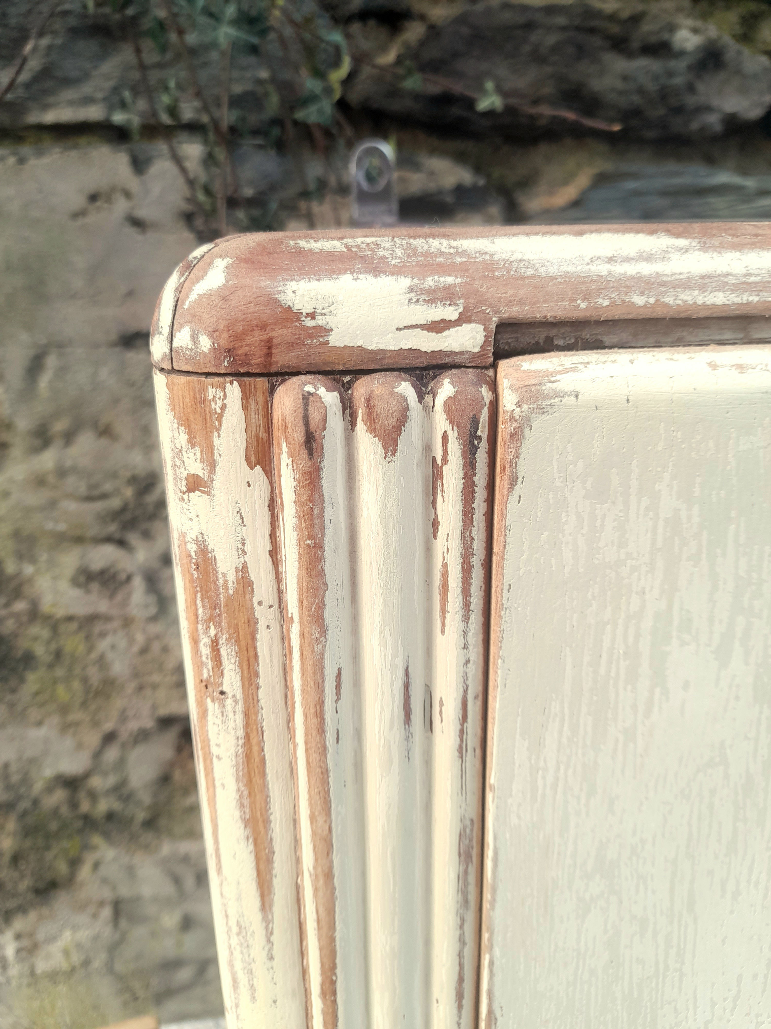 L'armoirette murale Art Déco