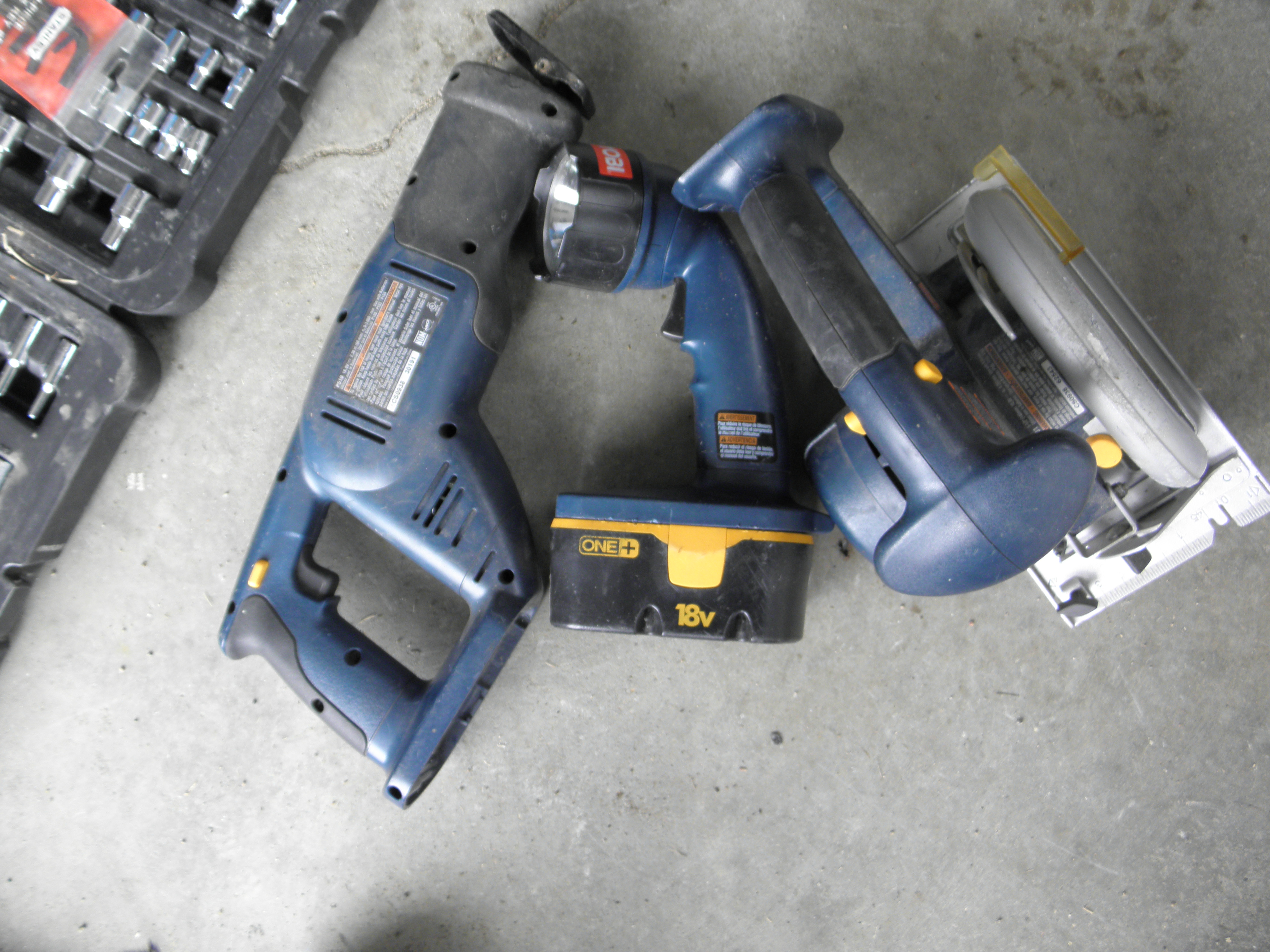 RYOBI Cordless Tool Set