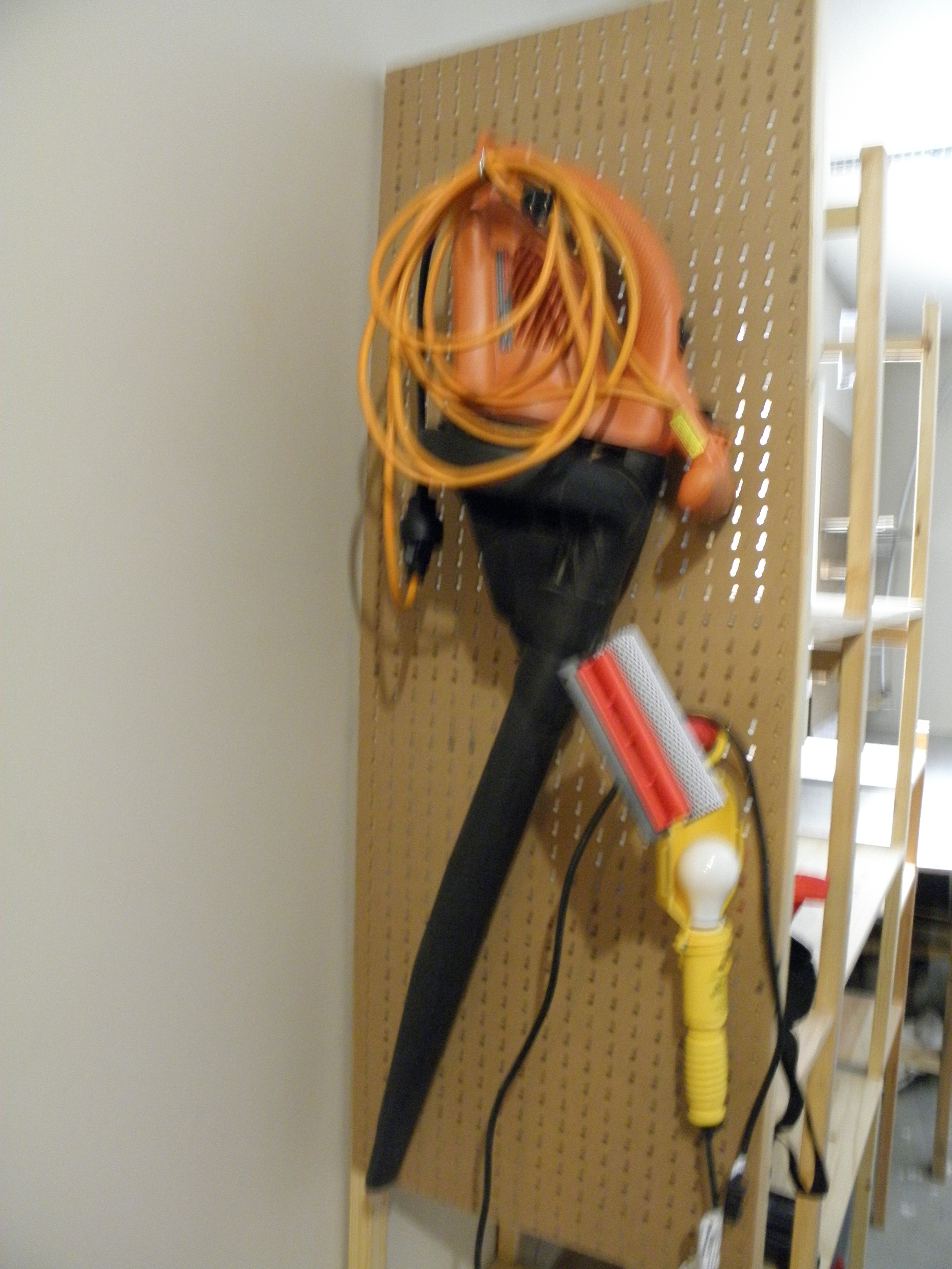 Leaf Blower