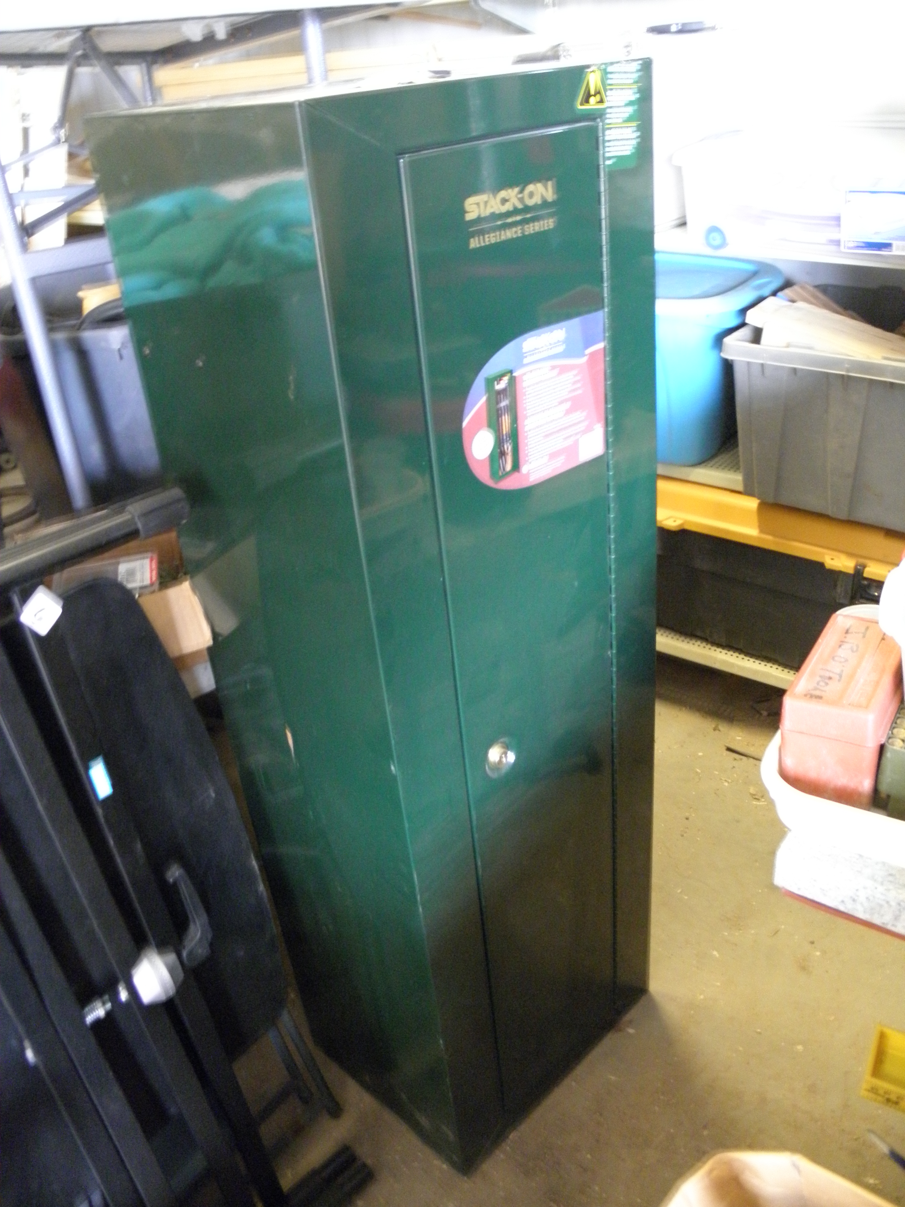 Stack-On Gun Cabinet