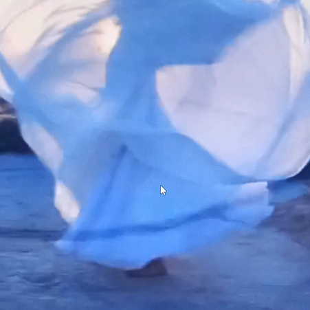 איזה מהות את?   מחוללת  או מרקדת 