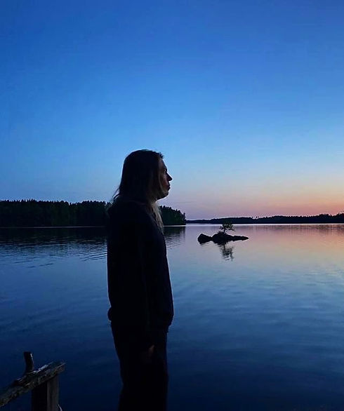 Eicca sunset standing ig_edited_edited.jpg