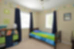 Bedroom: 10' x 10'